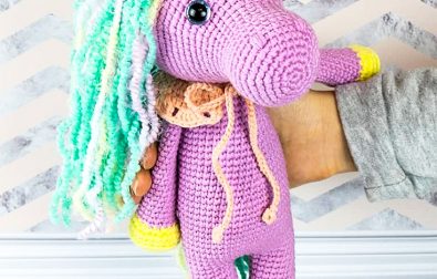 shy-unicorn-amigurumi-free-pattern-2020