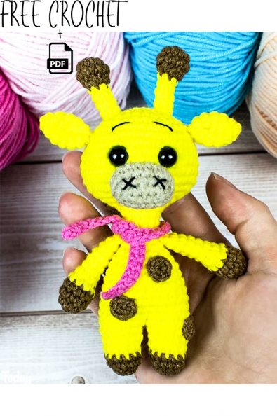 tiny-giraffe-free-amigurumi-pattern-2020
