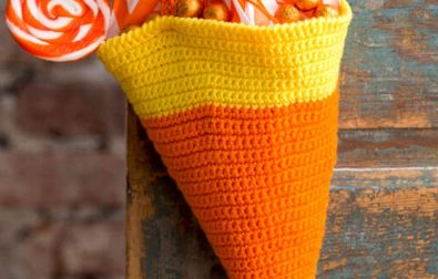 free-easy-crochet-candy-corn-bag-pattern